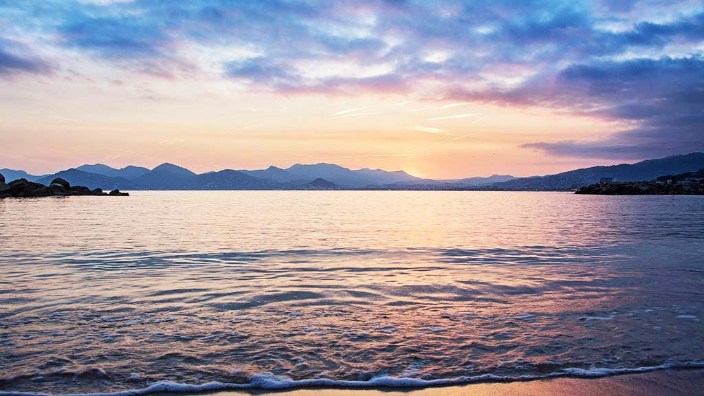 cannes-3001739_1920