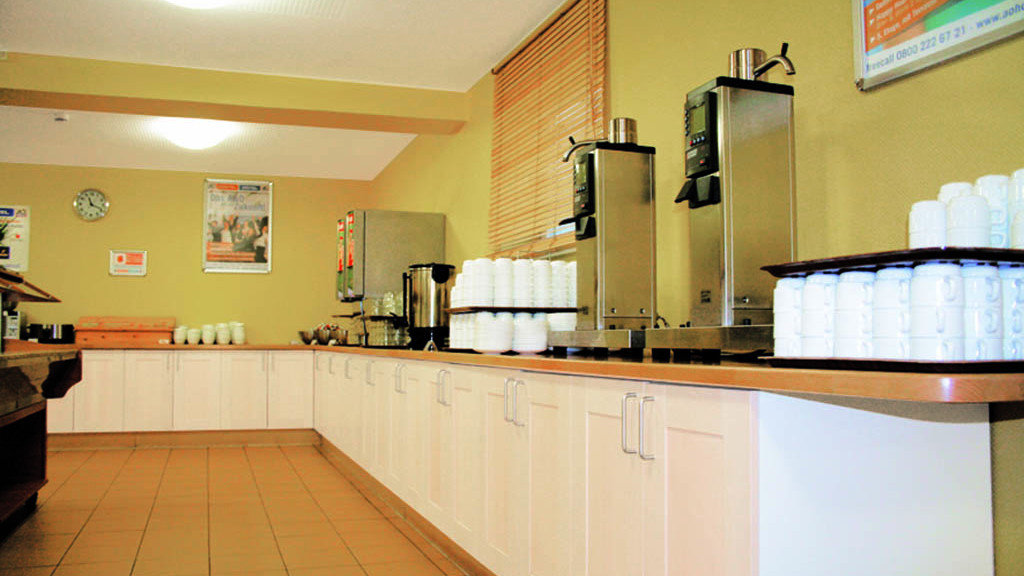 02_residence_cafeteria